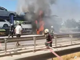 Otomobil yüklü tır alev alarak patladı
