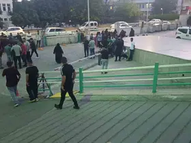 Otomobilin çarptığı çocuk öldü, durumunu öğrenmek için hastaneye giden sürücü darp edildi
