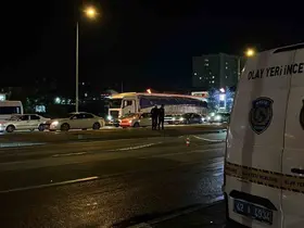 Otomobilin çarptığı kadın hayatını kaybetti