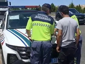 Otoyolda plaka gizleyerek seyreden araca 140 bin TL ceza
