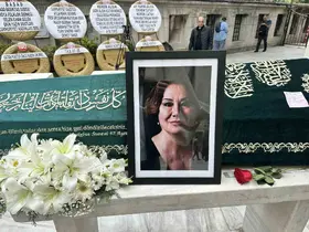 Oyuncu Gülsen Tuncer son yolculuğuna uğurlandı
