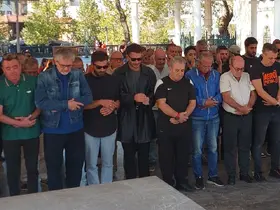 Oyuncu Uraz Kaygılaroğlu’nun acı günü
