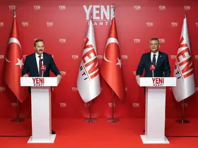 Özgür Özel: "Mansur Yavaş’ın ve belediye başkanı arkadaşlarımızın alacakları her türlü karara saygılıyız"
