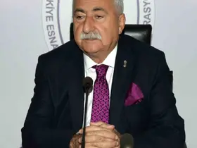 Palandöken: "Ara tatil ve bayram trafiğine dikkat"
