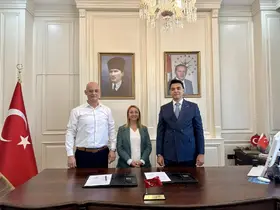 Pazaryeri’nde şehit Semih Orman’ın anısını yaşatacak kütüphane için imzalar atıldı
