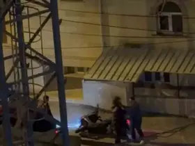 Pendik’te trafikte korku dolu anlar: Sürücüye tokat attı, motoruna zarar verdi
