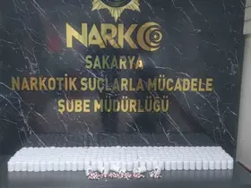 Polis uyuşturucuya geçit vermiyor: 2 tutuklama
