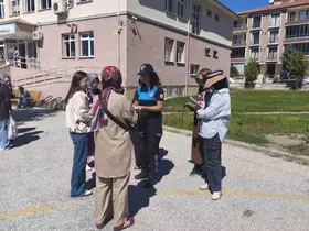 Polisten öğrenci velilerine yeni eğitim yılında güvenlik bilgilendirmesi
