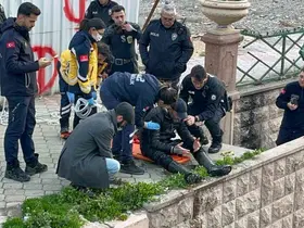 Porsuk Çayı’na düşen şahıs sarkıtılan iple çıkarıldı
