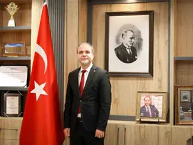 Prof. Dr. Hasan Uslu: "Bu kutsal vatanı korumak en önemli görevimizdir"
