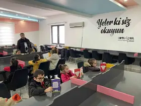 Pursaklar Belediyesi, kitap okuma etkinliğinde ilkokul öğrencilerini ağırladı
