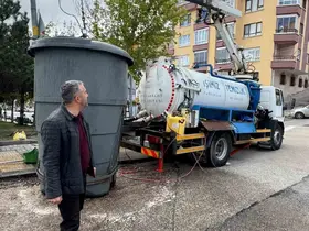 Pursaklar’da sistemli temizlik çalışmaları devam ediyor
