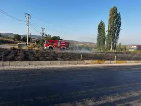 Refüjde çıkan yangın kısa sürede söndürüldü
