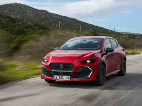 Renault, 2026 yılının ilk çeyreğinde 34 bin 244 satış adedine ulaştı
