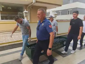 Rus uyruklu turist konakladığı otelin koridorunda ölü bulundu
