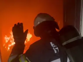 Sabah namazına kalkan aile, evlerinin yandığını gördü
