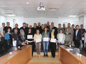 Sağlık çalışanlarına etkili iletişim eğitimi

