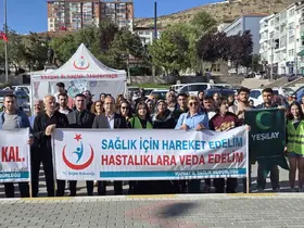 Sağlık için 10 bin adım attılar
