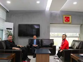Şampiyondan İl Müdürü Kabakcı’ya ziyaret
