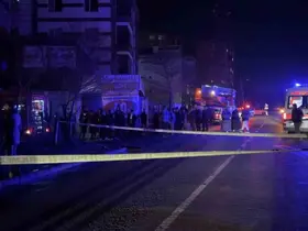 Samsun’da çatı katı alev alev yandı: 1 yaralı
