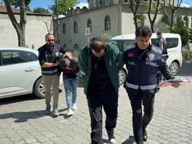 Samsun’da iş yerinden 100 bin liralık hırsızlık: 4 kişi yakalandı
