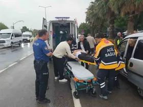 Samsun’da motosiklet yayaya çarptı: 2 yaralı
