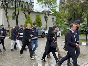 Samsun’daki rüşvet operasyonunda 4’ü doktor 8 kişi adliyeye sevk edildi
