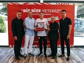 Samsunspor, Cédric Cattenoy ile vedalaştı
