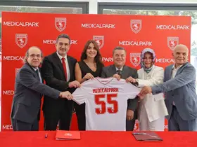 Samsunspor ile Medical Park ve Liv Hospital arasındaki sağlık sponsorluğu yenilendi
