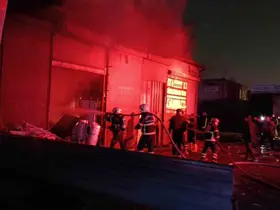 Şanlıurfa’da hurdacı dükkanında korkutan yangın
