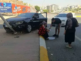 Şanlıurfa’da iki otomobil çarpıştı: 1 yaralı
