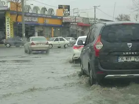 Şanlıurfa’da sis ve yağmur etkili oluyor
