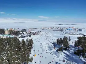 Sarıkamış Kayak Merkezi doldu taştı
