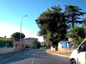 Sarıyer’de yol ortasında gerginlik: "Neden hızlı gittin?" tartışması kamerada
