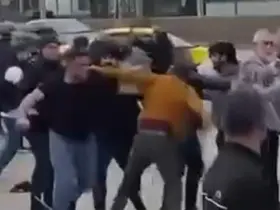 Savaşı andıran kavga: Kask miğfer, kılıç sopa oldu