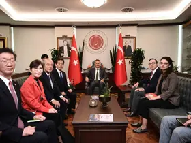 Savunma Sanayii Başkanı Görgün, Japon heyeti ile savunma sanayii alanında geliştirilebilecek iş birliği imkanlarını görüştü
