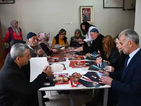 Şehit evlatlarını, eşlerinin hatıralarını 3 boyutlu rölyeflerde yaşatıyorlar