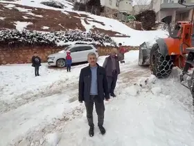 Şehit kızının mutluluğuna kar engel olamadı
