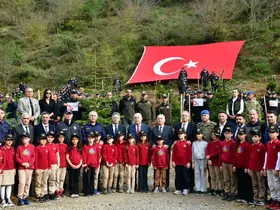 Şehitler için fidan diktiler
