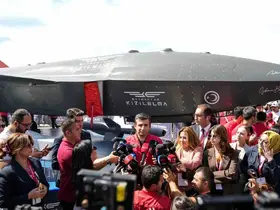 Selçuk Bayraktar’dan Netenyahu’ya tepki "Bu meydanı dolduranlar bizi gururlandırıyor. Birilerini rahatsız ediyorsa varsın etsin"
