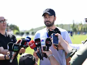 Selçuk İnan: "Bu sene daha güçlü Kocaelispor izletmek istiyoruz"

