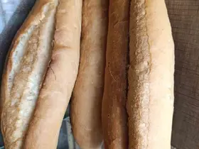 Selendi’de ekmeğe zam
