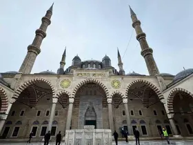 Selimiye Camii 4 yıl aradan sonra ibadete açıldı
