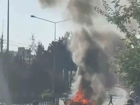 Seyir halindeki otomobil alev alev yandı
