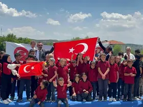 Seyitömer Ortaokulu’nda Bahar Şenliği coşkusu
