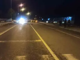 Şiddetli rüzgar çatıları uçurdu
