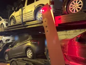 Sıfır araçların taban kısmında un çuvallarına zulalanmış şekilde uyuşturucu ele geçirildi

