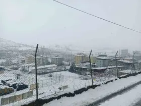 Siirt’te 3 ilçede eğitime kar engeli
