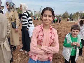 Siirt’te binlerce fidan aynı anda toprakla buluştu
