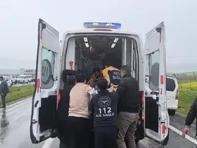 Siirt’te otomobil ile kamyonet çarpıştı: 2 ölü, 3 ağır yaralı
